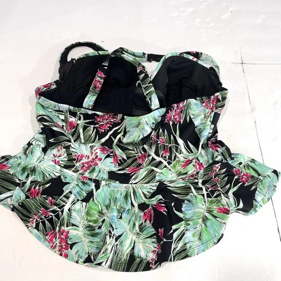 Torrid Tropical Print Tank Top - Black and Green - Picture 4 of 7
